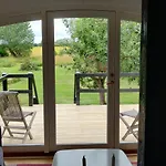 Fuglsanggaard Stalden * Præstø