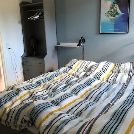 Fuglsanggaard Stalden * Præstø