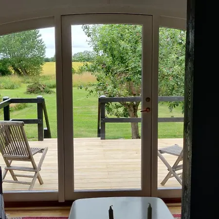 Fuglsanggaard Stalden * Præstø